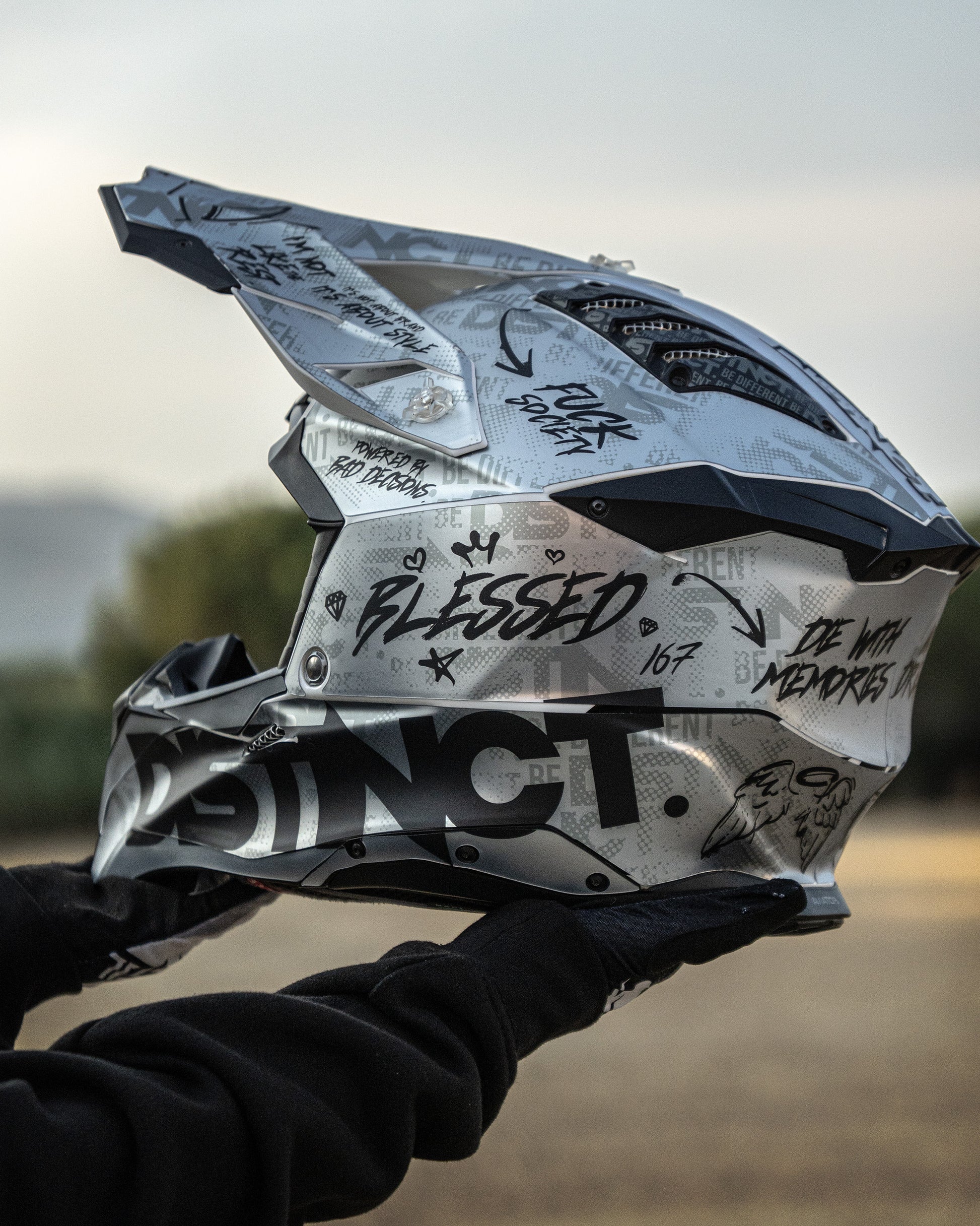 Steel Heart - Helmet graphic kit