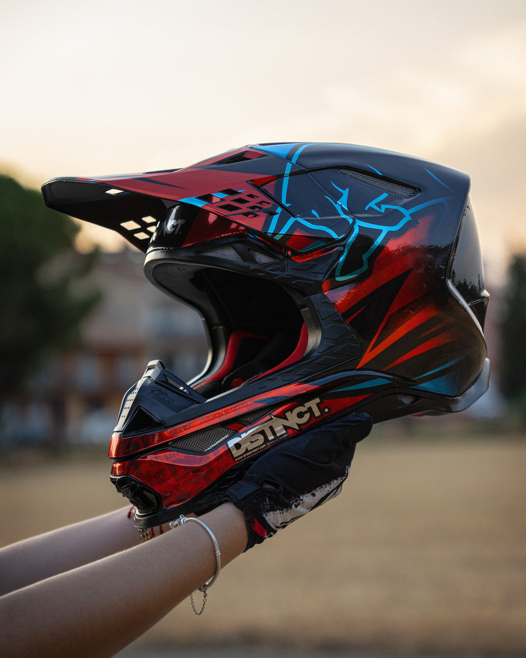 Full custom helmet graphic kit